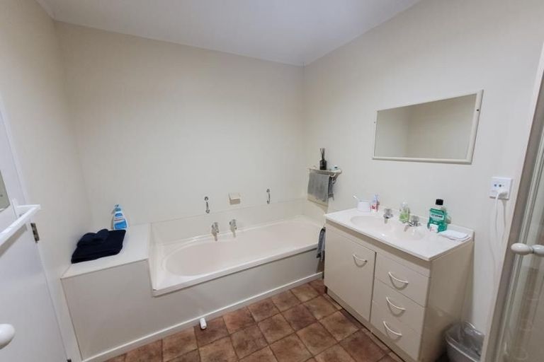 Photo of property in 85f2 Broderick Road, Johnsonville, Wellington, 6037