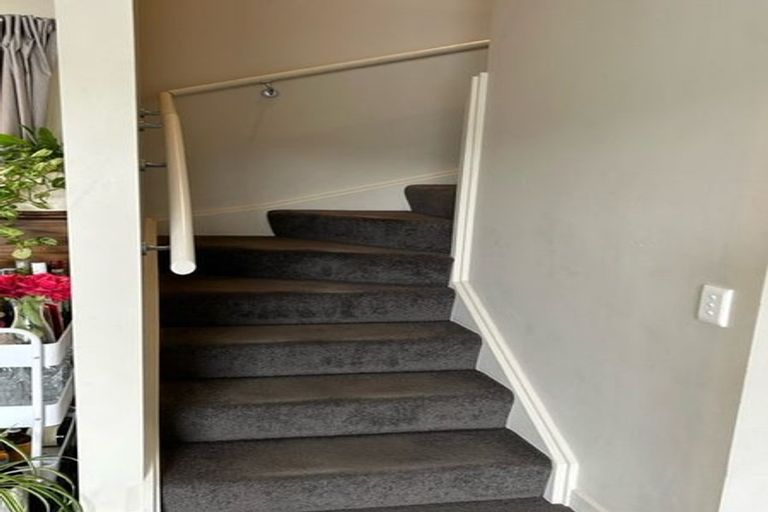 Photo of property in 30/31u Princess Terrace, Newtown, Wellington, 6021
