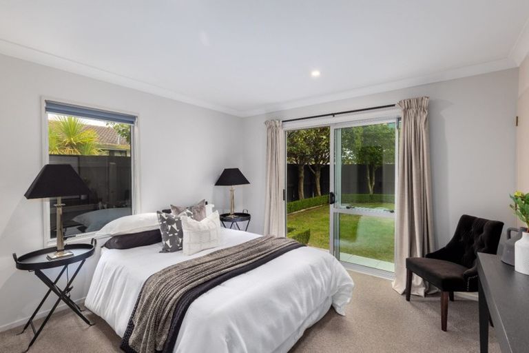 Photo of property in 203 Innes Road, St Albans, Christchurch, 8052