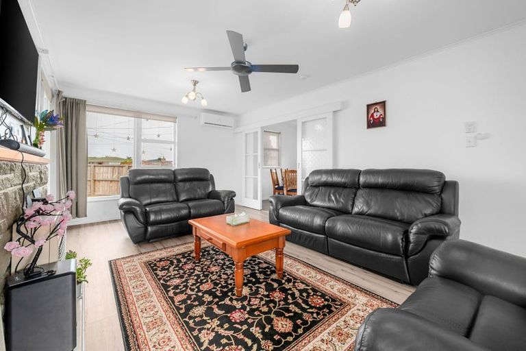 Photo of property in 90 Mount View Road, Melville, Hamilton, 3206