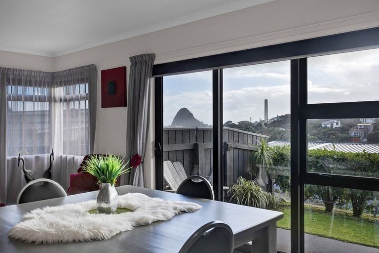 Photo of property in 26b Darwin Crescent, Spotswood, New Plymouth, 4310