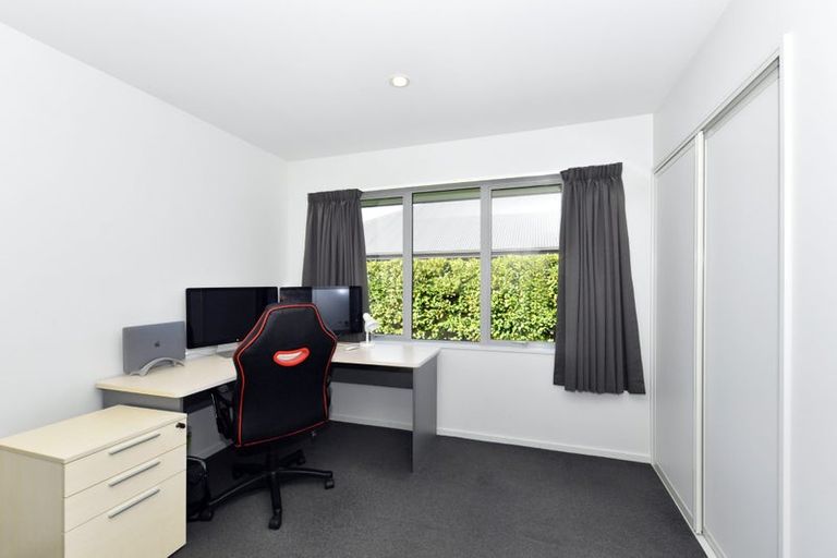 Photo of property in 3 Goldney Close, Lincoln, 7608