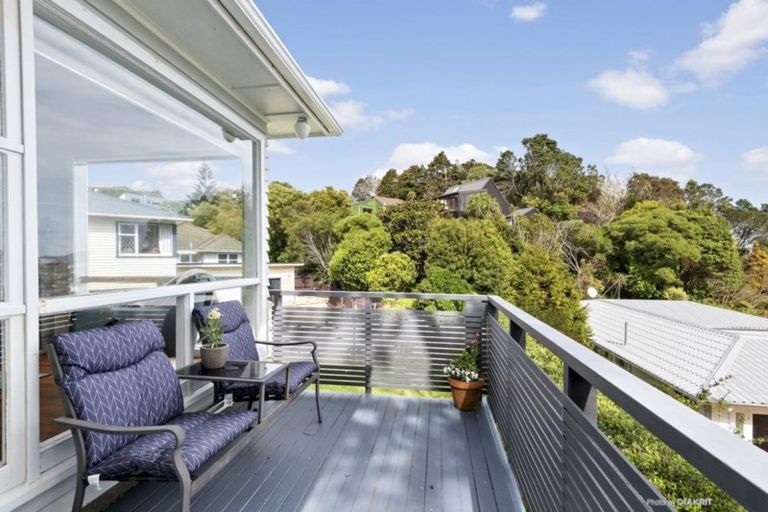 Photo of property in 44 Rangoon Street, Khandallah, Wellington, 6035