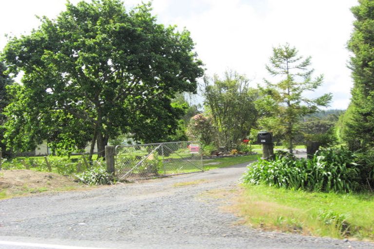 Photo of property in Oraha Road, Kumeu, 0892