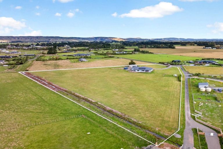 Photo of property in 32 Spencer Lane, Greytown, 5712