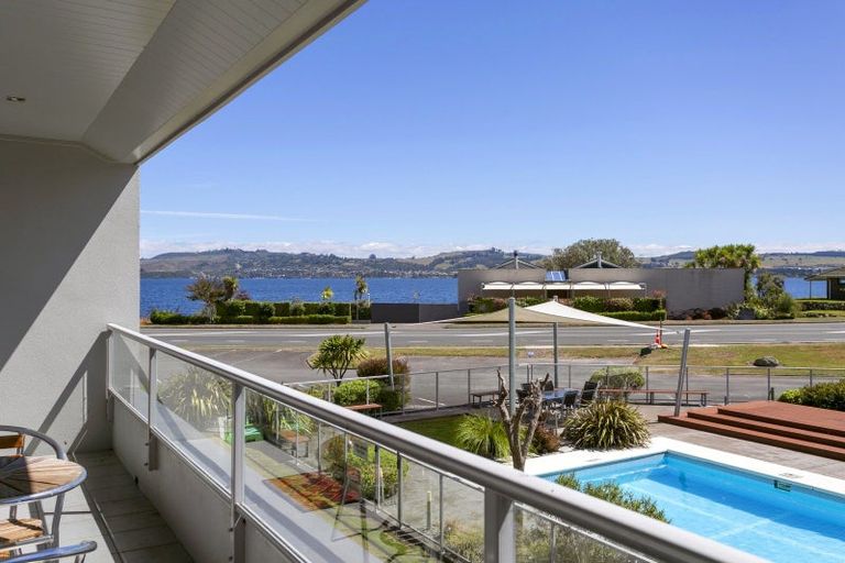 Photo of property in 300 Lake Terrace, Two Mile Bay, Taupo, 3330