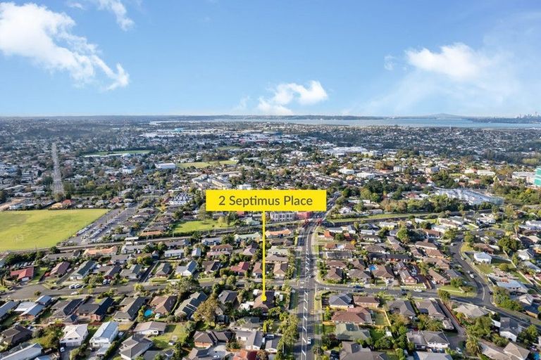Photo of property in 2 Septimus Place, Henderson, Auckland, 0612