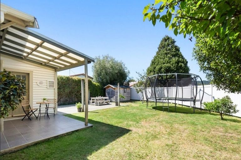 Photo of property in 388 Fergusson Drive, Heretaunga, Upper Hutt, 5018