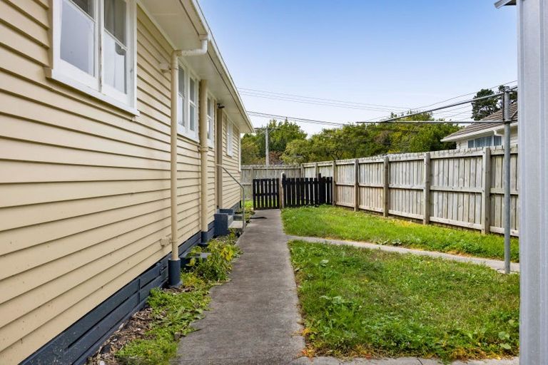 Photo of property in 61 Parsons Street, Frankleigh Park, New Plymouth, 4310
