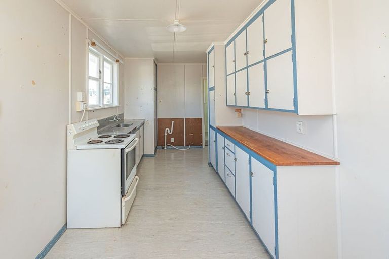 Photo of property in 6 Gordon Crescent, Marton, 4710