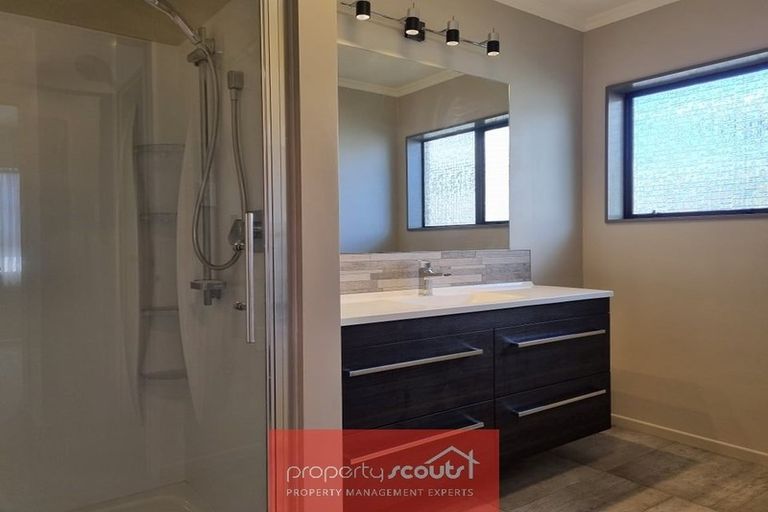 Photo of property in 113 Tukapa Street, Westown, New Plymouth, 4310