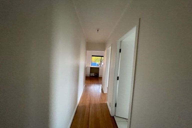 Photo of property in 6 Marr Road, Manurewa, Auckland, 2102
