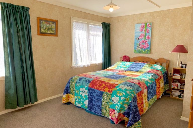 Photo of property in 61 Rhodes Street, Waimate, 7924