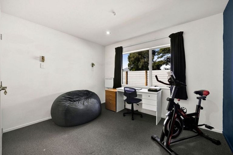 Photo of property in 51b Dixon Avenue, Hawera, 4610