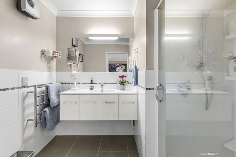 Photo of property in 5b Mace Street, Island Bay, Wellington, 6023