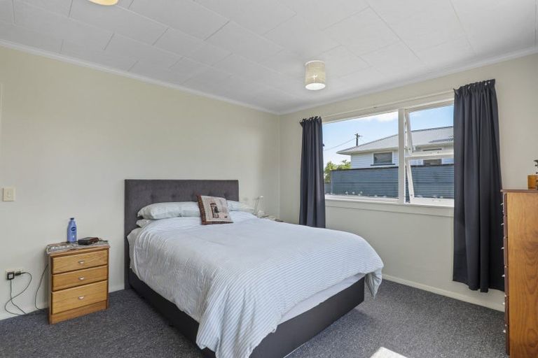 Photo of property in 140 Miranda Street, Stratford, 4332