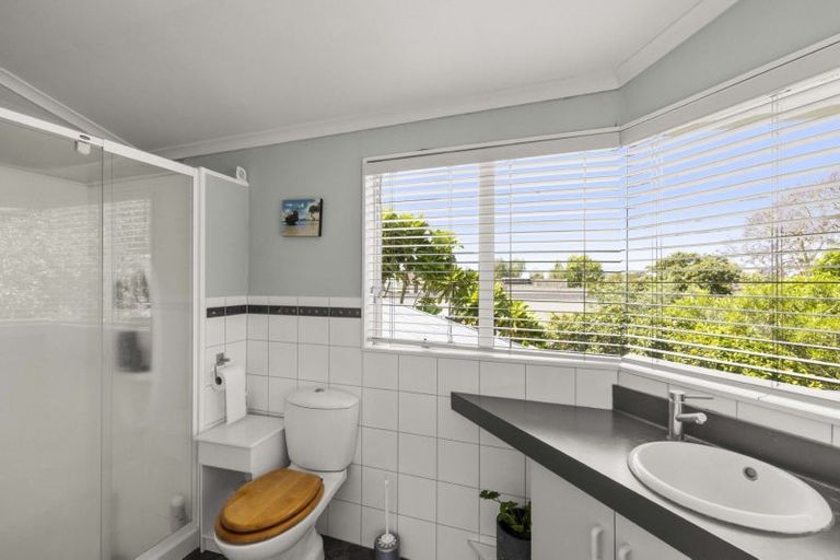 Photo of property in 147 Kings Avenue, Matua, Tauranga, 3110