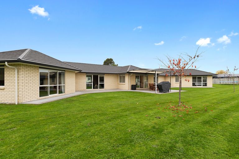 Photo of property in 12 Law Crescent, Horotiu, Hamilton, 3288