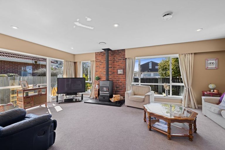 Photo of property in 3 Wallace Street, Bryndwr, Christchurch, 8053