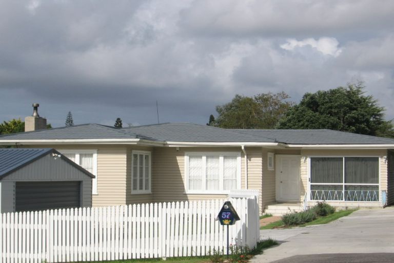 Photo of property in 57 Mcleod Road, Te Atatu South, Auckland, 0610
