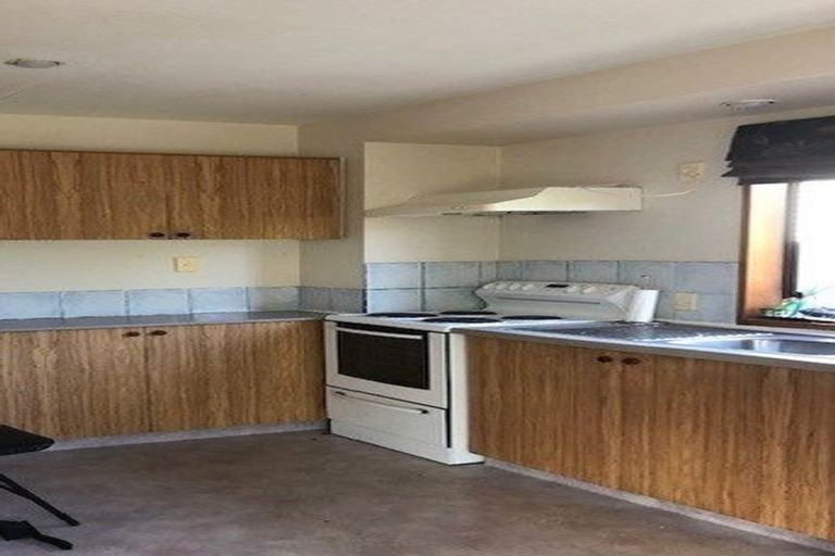 Photo of property in 28 Field Terrace, Upper Riccarton, Christchurch, 8041