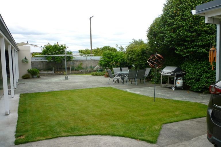 Photo of property in 2- 2 Gascoigne Street, Riversdale, Blenheim, 7201