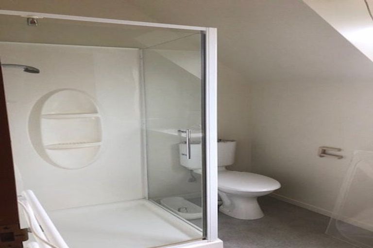 Photo of property in 28 Field Terrace, Upper Riccarton, Christchurch, 8041