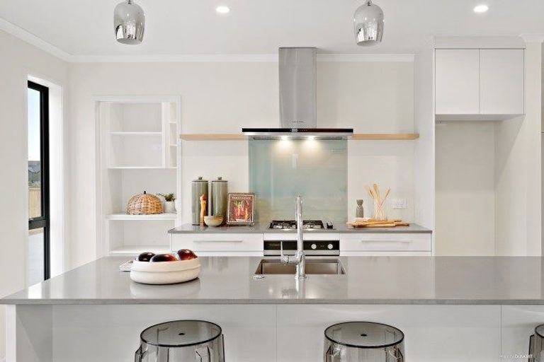 Photo of property in 76 Hayfield Way, Karaka, Papakura, 2113