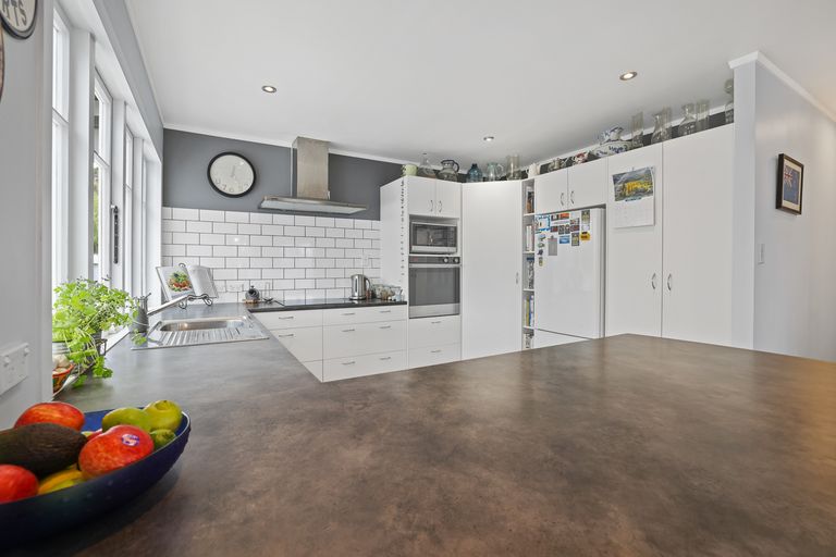 Photo of property in 18 Richmond Street, Cambridge, 3434