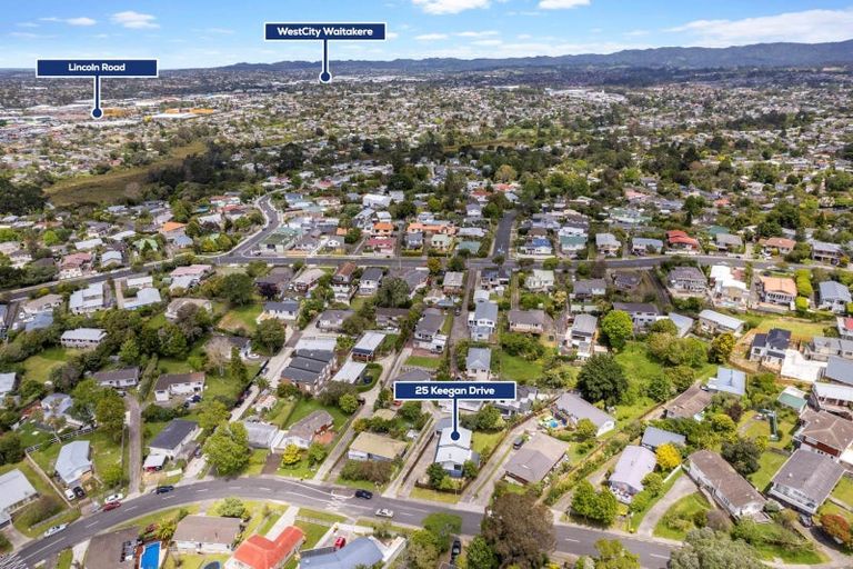 Photo of property in 25 Keegan Drive, Massey, Auckland, 0614