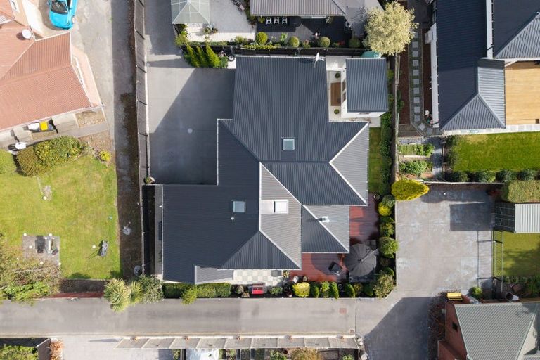 Photo of property in 152a Wairakei Road, Bryndwr, Christchurch, 8053