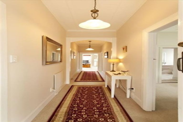 Photo of property in 10 Garden Terrace, Devonport, Auckland, 0624