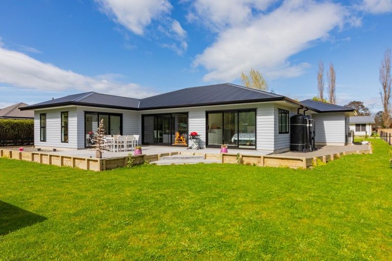Photo of property in 5e Johnson Street, Waipawa, 4210