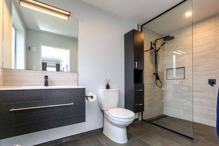 Photo of property in 39 Smith Street, Lepperton, New Plymouth, 4373