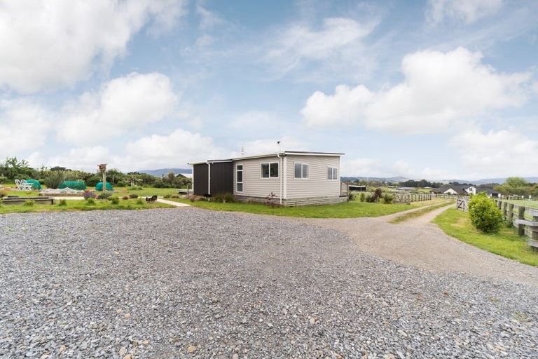Photo of property in 26 Meavy Lane, Ashhurst, Palmerston North, 4470