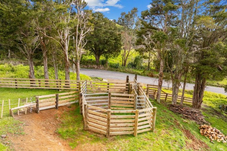 Photo of property in 387 O'carroll Road, Maungakaramea, Whangarei, 0178
