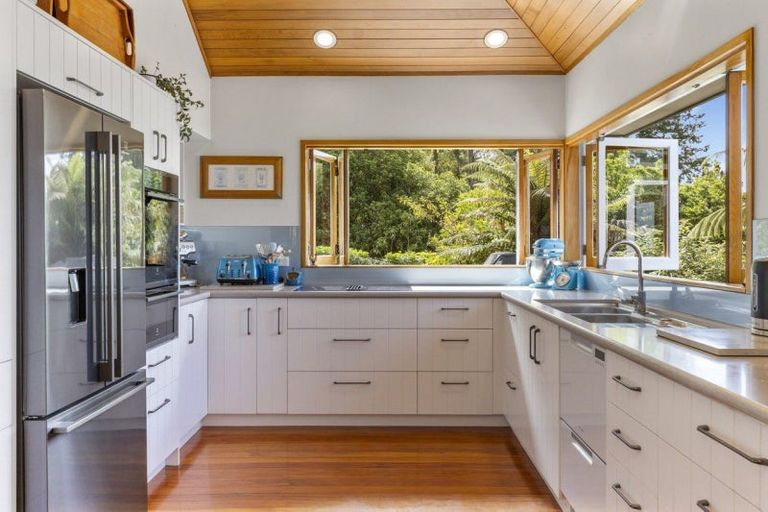 Photo of property in 21 Brunette Drive, Acacia Bay, Taupo, 3330