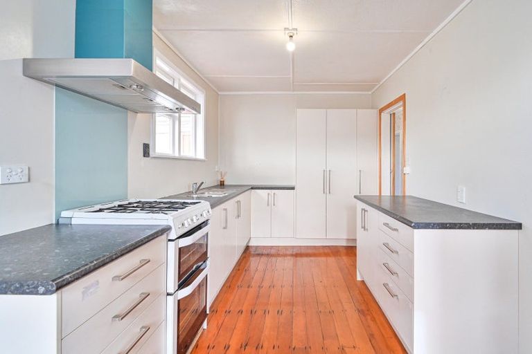 Photo of property in 407 Montgomery Street, Raureka, Hastings, 4120