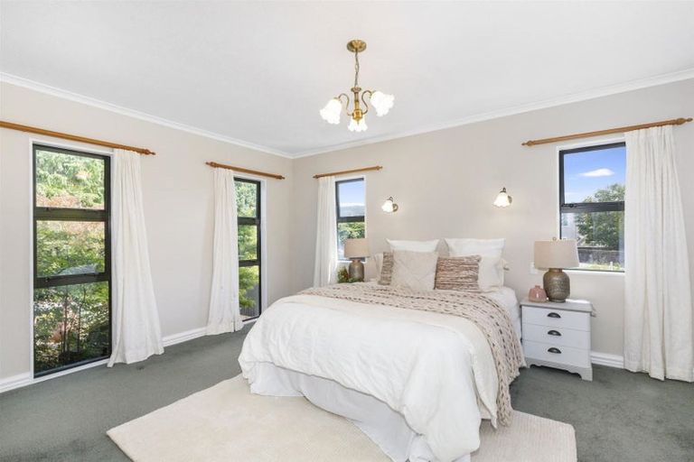 Photo of property in 45 Hine Road, Wainuiomata, Lower Hutt, 5014