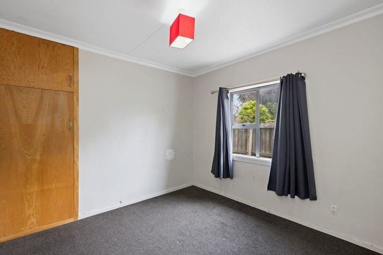 Photo of property in 21 Leistrella Road, Hoon Hay, Christchurch, 8025