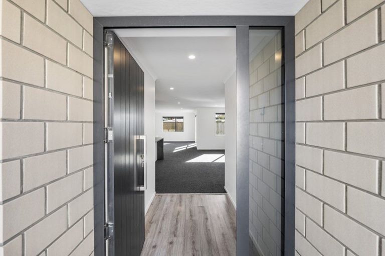 Photo of property in 48a 3 Celia Street, Stratford, 4332