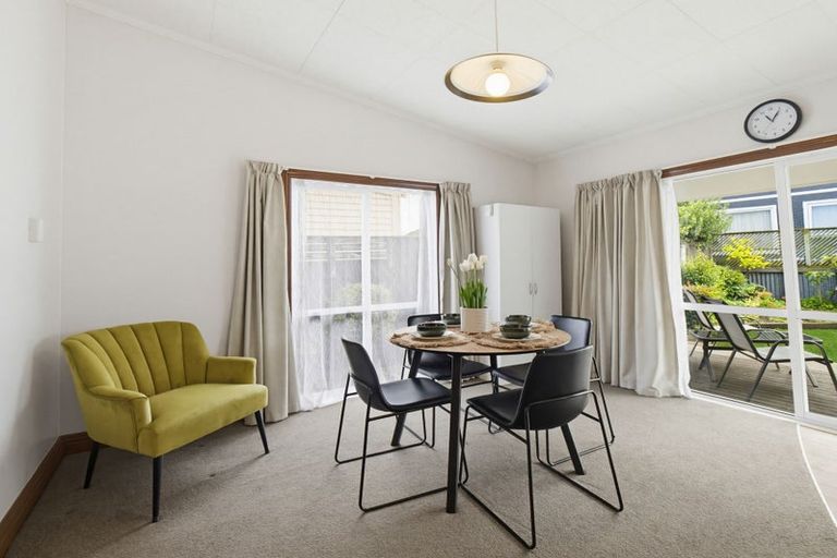 Photo of property in 102 Gonville Avenue, Gonville, Whanganui, 4501