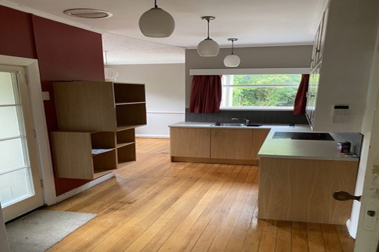 Photo of property in 6 Huia Street, Riccarton, Christchurch, 8041