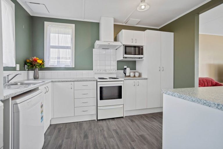 Photo of property in 10 Koreke Place, Tokoroa, 3420