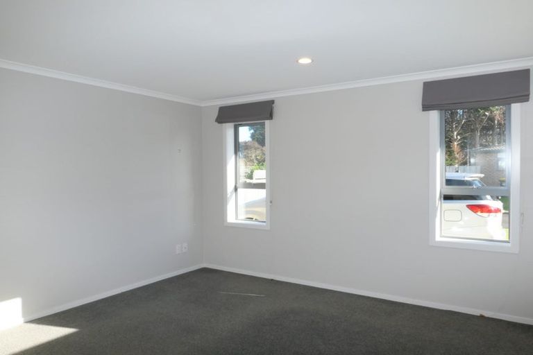 Photo of property in 94 Mazengarb Road, Paraparaumu Beach, Paraparaumu, 5032