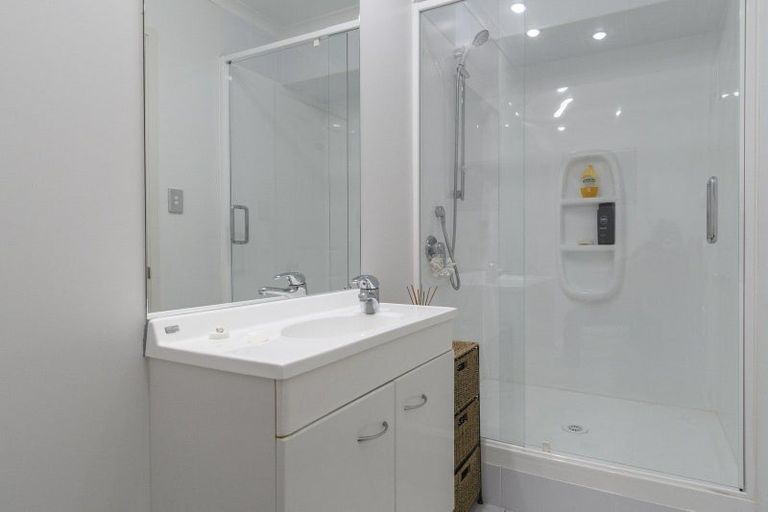 Photo of property in 45 Marine Parade, Mount Maunganui, 3116