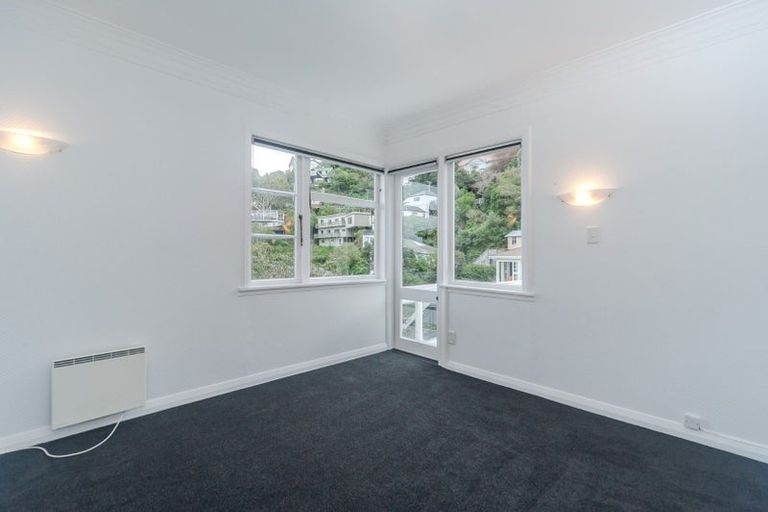 Photo of property in 100 Barnard Street, Wadestown, Wellington, 6012