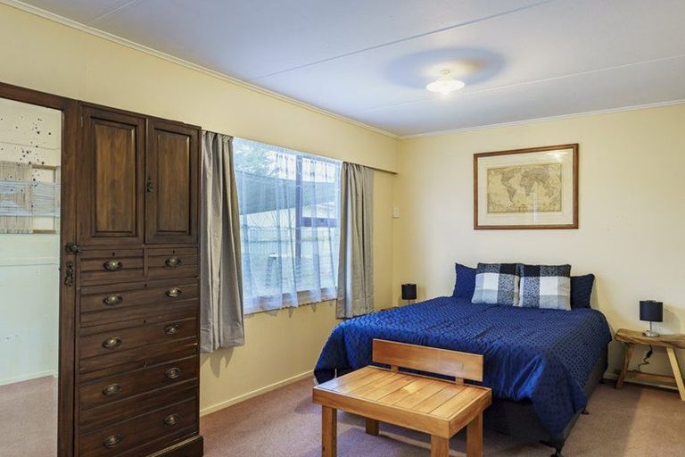 Photo of property in 28 Walton Way, Flaxmere, Hastings, 4120