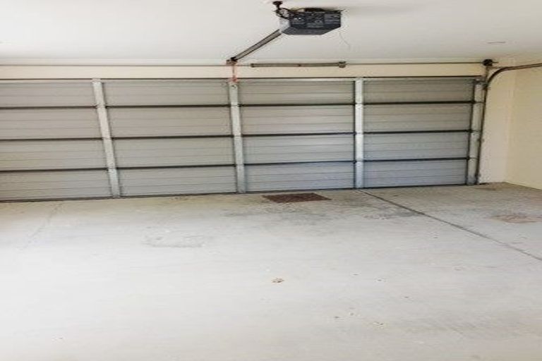 Photo of property in 12a Pomaria Road, Henderson, Auckland, 0610