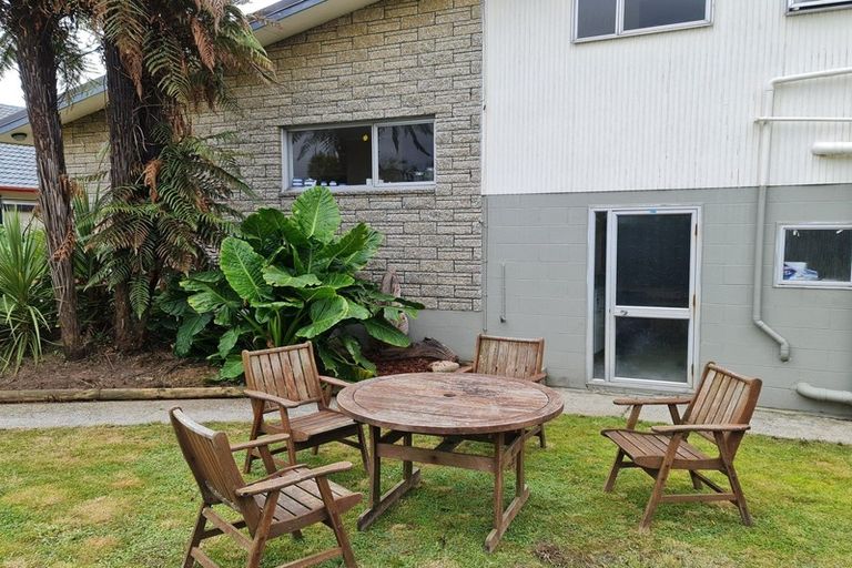 Photo of property in 30 Brougham Street, Westport, 7825